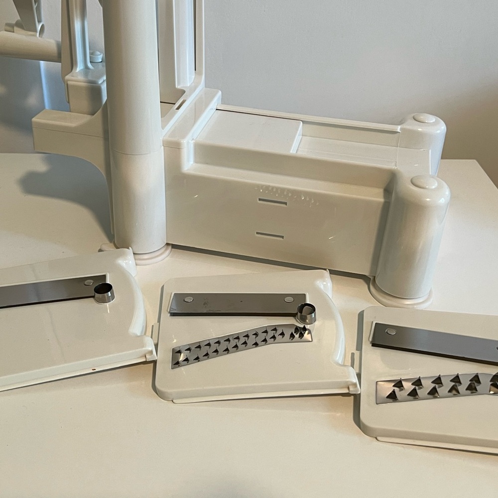 Martha Stewart Collection Table Spiralizer